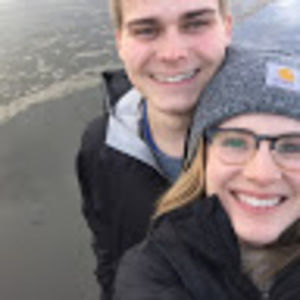 Meet your Posher, Chloe